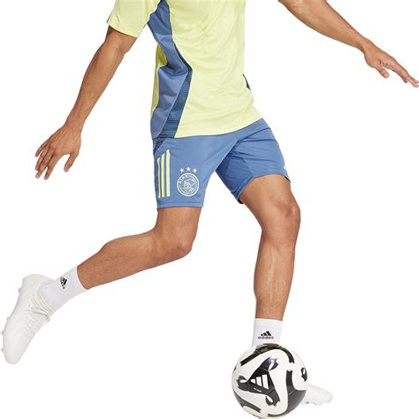 voetbaldirect.nl adidas
